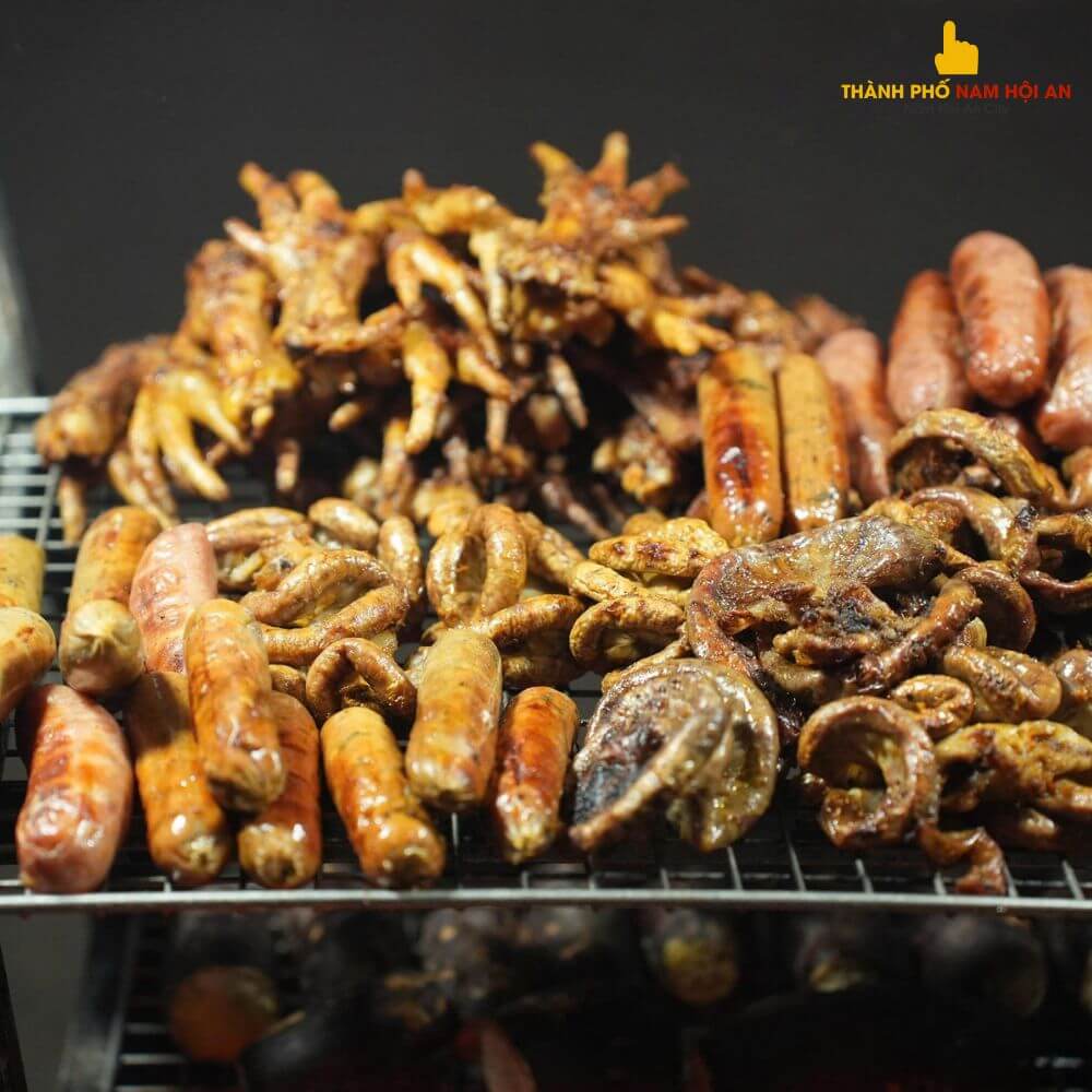 am thuc cho dem tai nam hoi an city