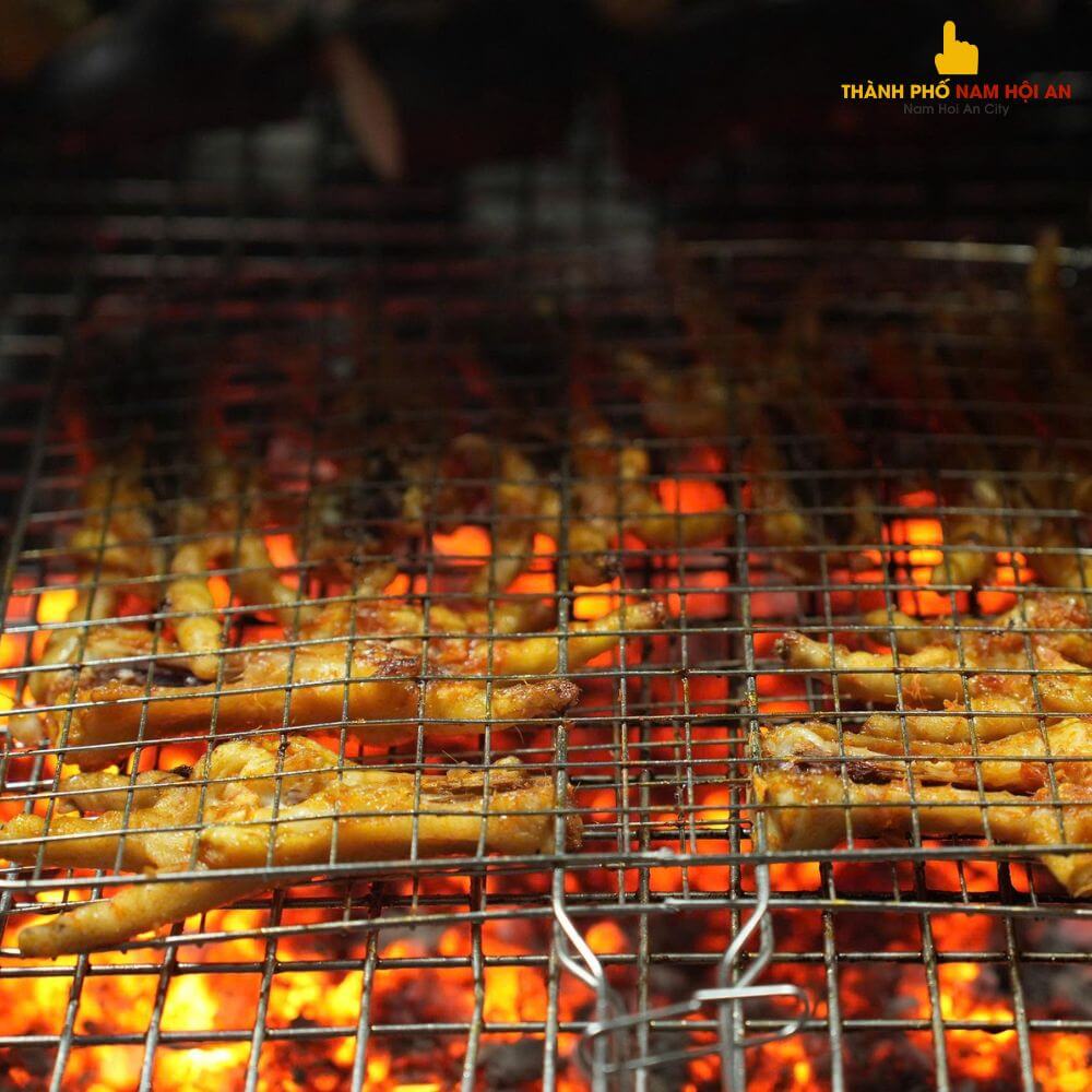 am thuc dem tai nam hoi an city