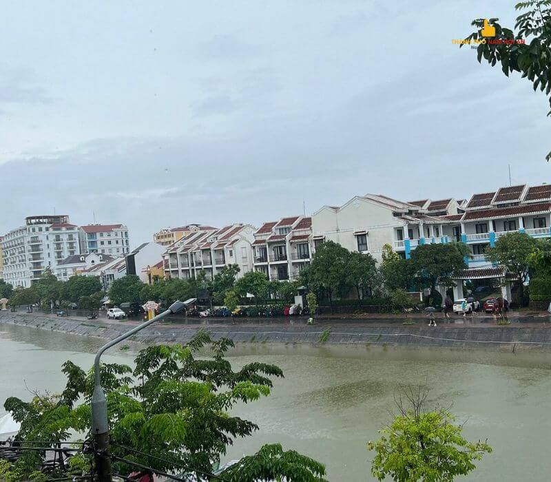 khách sạn Hội An view sông Thu Bồn